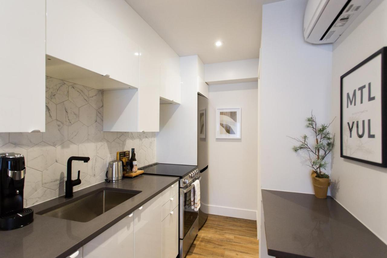 Blue Oasis Studio With Full Kitchen And Bath By Den Stays Μόντρεαλ Εξωτερικό φωτογραφία