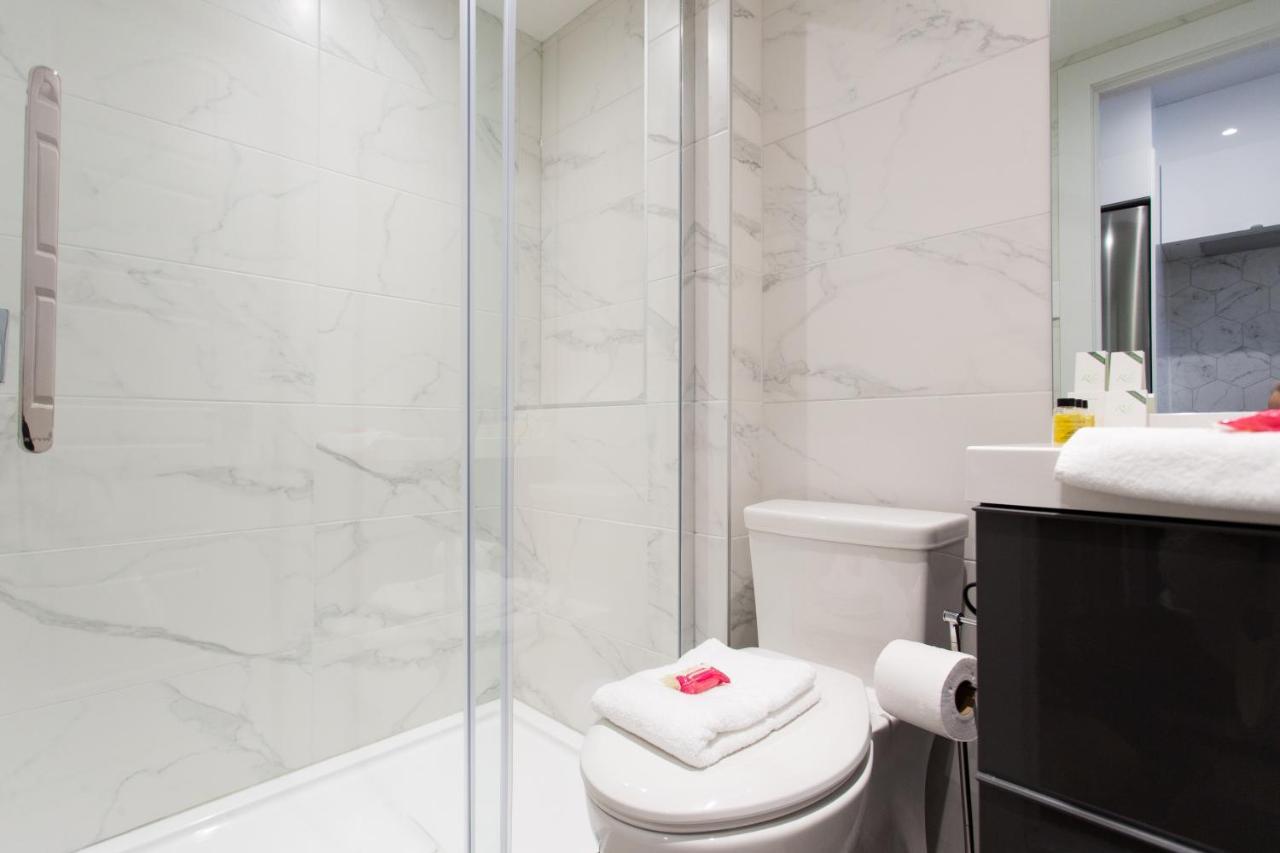 Blue Oasis Studio With Full Kitchen And Bath By Den Stays Μόντρεαλ Εξωτερικό φωτογραφία