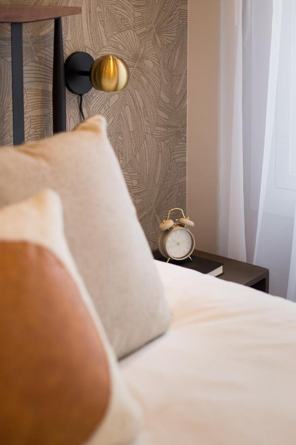 Blue Oasis Studio With Full Kitchen And Bath By Den Stays Μόντρεαλ Εξωτερικό φωτογραφία