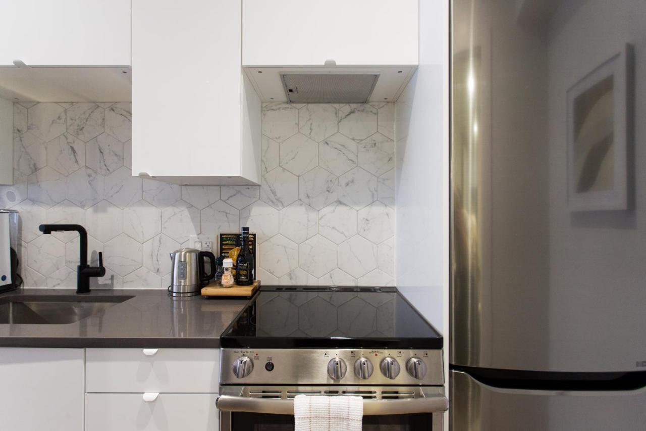 Blue Oasis Studio With Full Kitchen And Bath By Den Stays Μόντρεαλ Εξωτερικό φωτογραφία