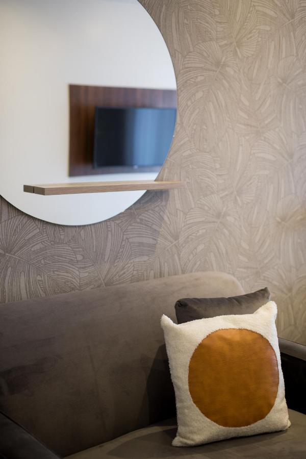 Blue Oasis Studio With Full Kitchen And Bath By Den Stays Μόντρεαλ Εξωτερικό φωτογραφία
